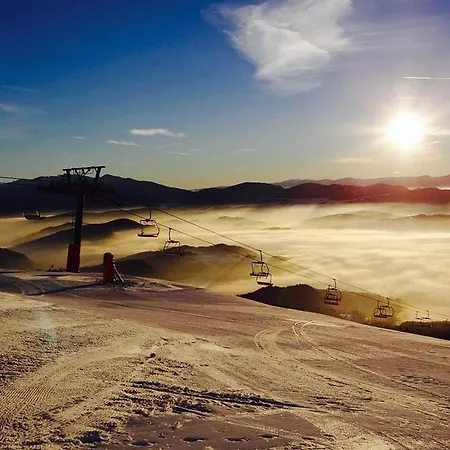 Kubinska Hola ドルニー・クビーン