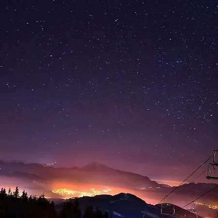 アパート Kubinska Hola